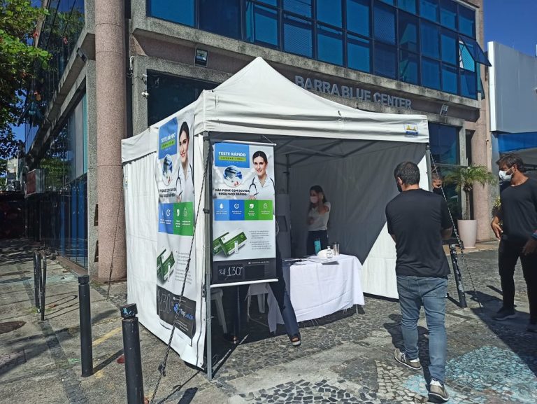 Vigilância Sanitária inspeciona 12 dos 54 pontos licenciados e interdita três por irregularidades como falta de responsável técnico e testagem em local não autorizado